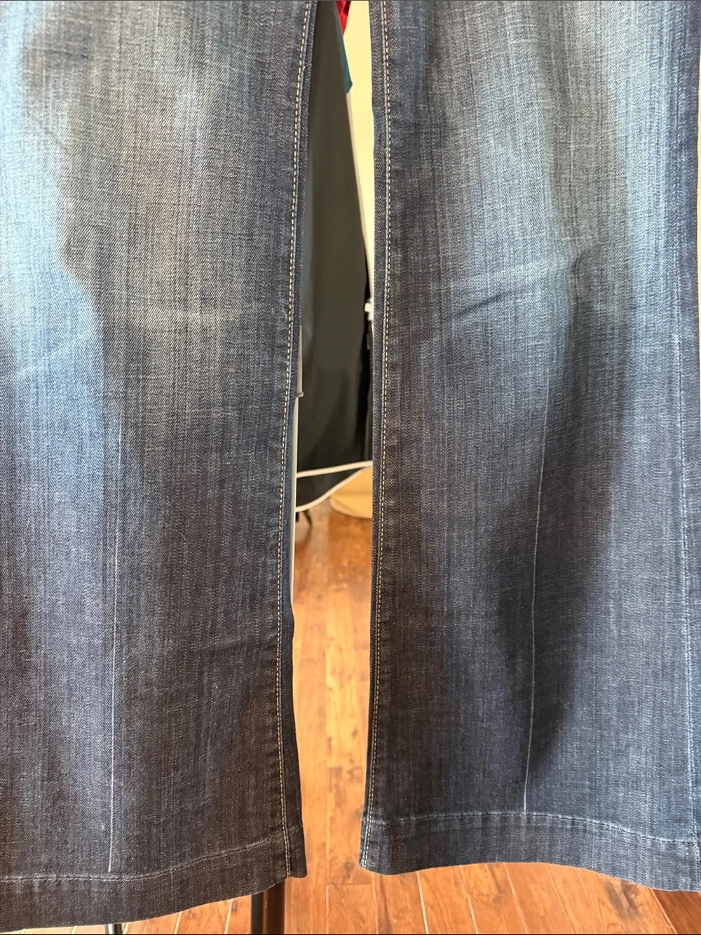 7 For All Mankind Dojo 29 x 34.5” - Picture 5 of 10